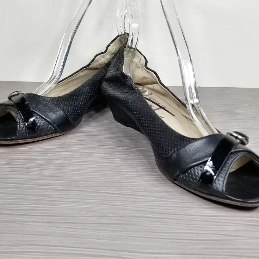 AGL Peep Toe Wedge Pump, Black Perforated Leather, Womens Size 7.5 US / 37.5 - Picture 4 of 12